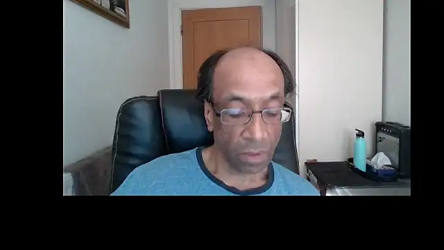 Snapshot of rauncher1 chatting on July 15, 1:38 pm rauncher1 online show from July 15, 1:38 pm