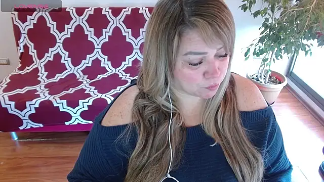 bella savati online show from March 11, 4:51 pm