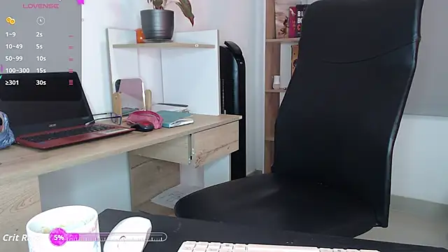 BriannaLorens online show from November 5, 12:49 pm