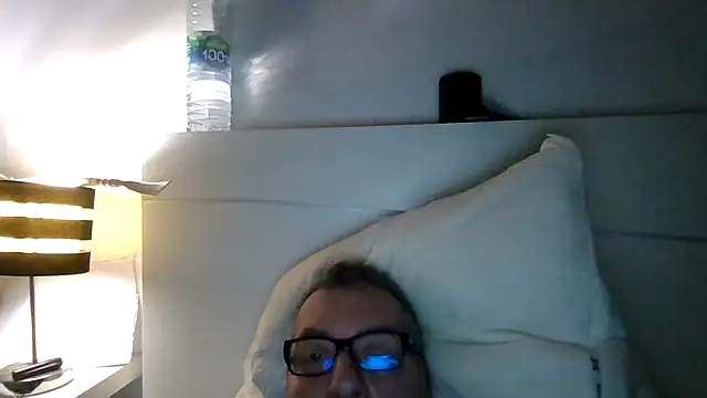 vergatugablogspot online show from February 8, 9:45 am