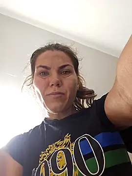 FeliciaKrige online show from October 6, 8:17 pm