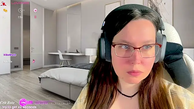 Snapshot of Victoria_Romans chatting on June 11, 3:37 am Victoria Romans online show from June 11, 3:37 am