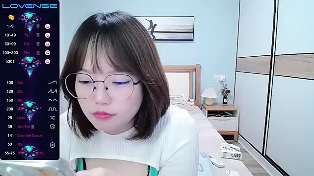 DianaYz online show from March 8, 2:08 pm