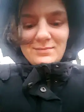 Cutegirlforyou online show from December 19, 8:21 am