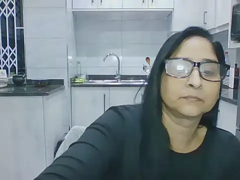 Snapshot of Indiankushy chatting on June 29, 5:13 pm Indiankushy online show from June 29, 5:13 pm