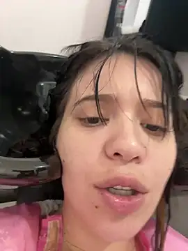 Snapshot of kiarafonseca_ chatting on January 9, 3:15 pm kiarafonseca online show from January 9, 3:15 pm