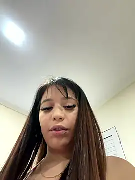 Snapshot of kiarafonseca_ chatting on January 15, 3:11 am kiarafonseca online show from January 15, 3:11 am