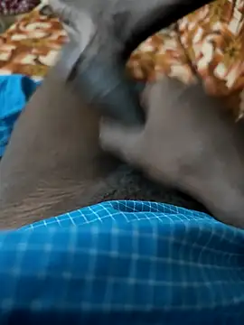 rocksred1 online show from April 6, 6:53 pm