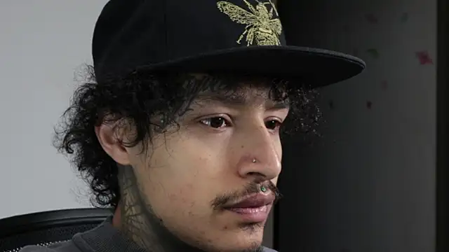 trieone online show from March 26, 2:06 am