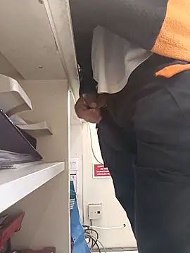 Snapshot of Blog100vergonhas chatting on April 7, 4:40 pm Blog100vergonhas online show from April 7, 4:40 pm