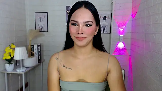 urnaughtydolly69 online show from October 21, 11:22 am
