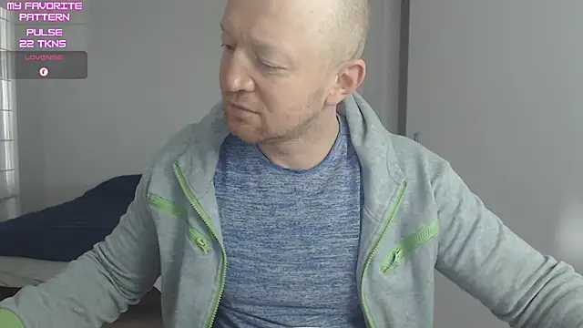 Snapshot of kevintyler69 chatting on April 11, 2:43 pm kevintyler69 online show from April 11, 2:43 pm