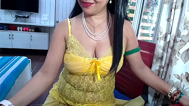 yourradhika online show from June 18, 9:14 am