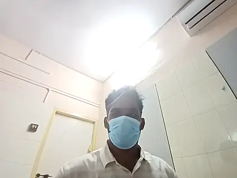 Snapshot of luckyloki chatting on February 26, 6:04 am luckyloki online show from February 26, 6:04 am