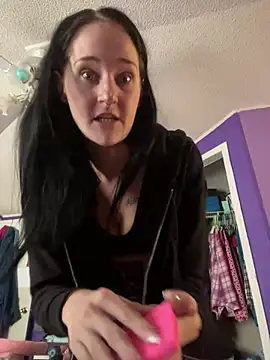 lolabunny9 online show from December 28, 5:35 pm