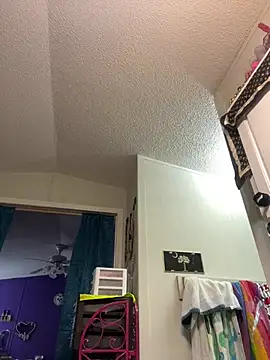 lolabunny9 online show from February 9, 6:16 pm