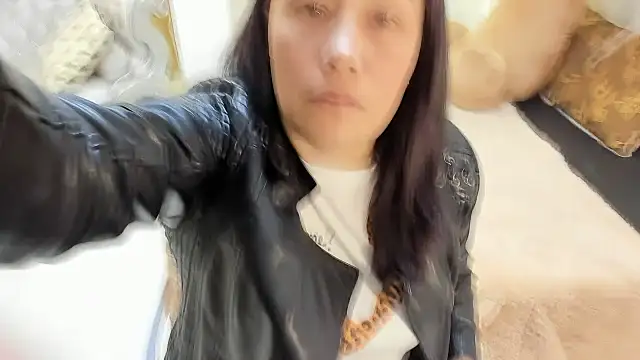 gaby trent online show from April 4, 2:58 pm