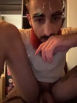 Snapshot of Av0caT chatting on February 14, 4:37 pm Av0caT online show from February 14, 4:37 pm