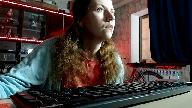 pa1e pr1ncess online show from April 17, 5:43 am