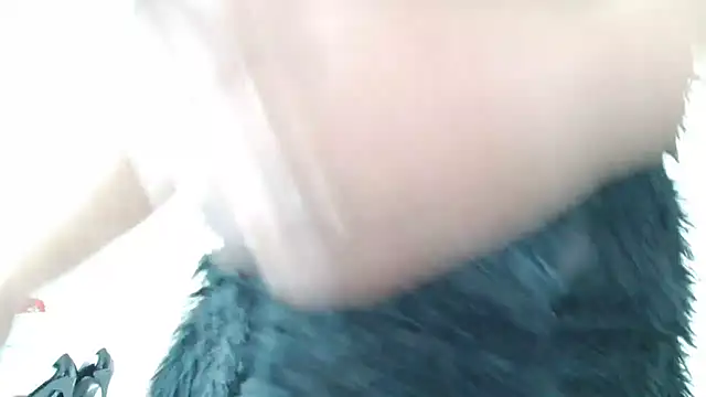 MilfSupreme online show from March 2, 2:10 pm