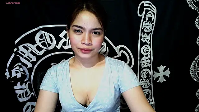 Snapshot of _preciousmoira_ chatting on May 27, 1:57 am preciousmoira online show from May 27, 1:57 am