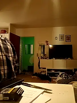 Bigutt73 online show from March 14, 2:06 am