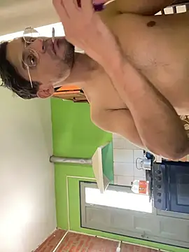 Yaoyepe online show from December 4, 4:38 pm