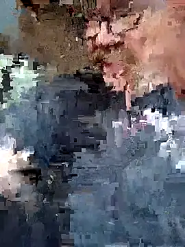 klamper online show from April 20, 2:42 pm