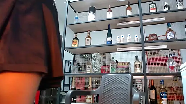 Snapshot of DAELAA chatting on November 28, 10:12 pm DAELAA online show from November 28, 10:12 pm