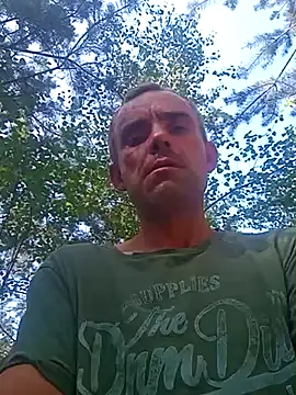 Snapshot of pavel858@xh chatting on July 15, 3:06 pm pavel858xh online show from July 15, 3:06 pm