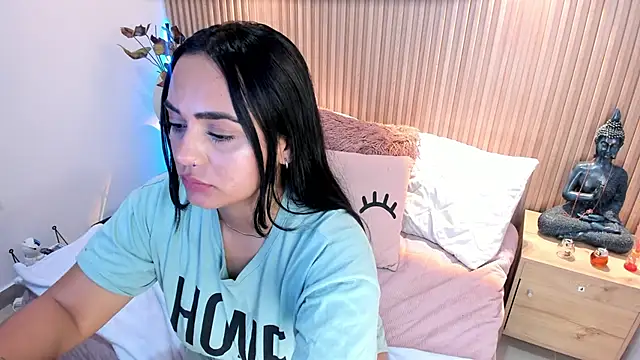 AMELIE xx online show from January 9, 4:39 pm