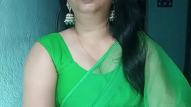 Snapshot of YourModhu chatting on April 8, 5:46 pm YourModhu online show from April 8, 5:46 pm