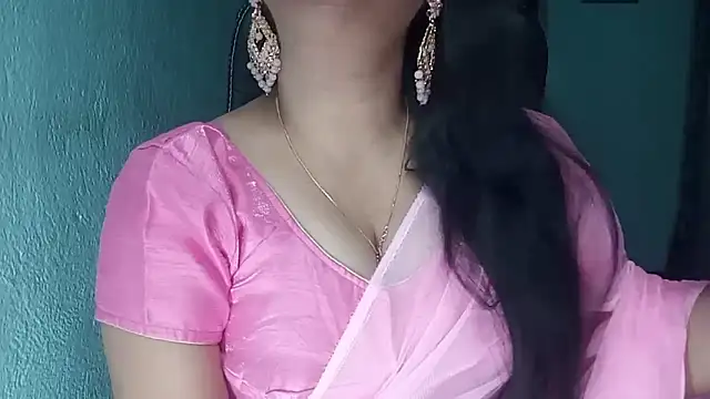 Snapshot of YourModhu chatting on April 22, 5:58 pm YourModhu online show from April 22, 5:58 pm