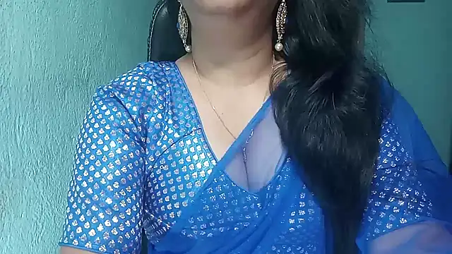 Snapshot of YourModhu chatting on April 27, 5:44 pm YourModhu online show from April 27, 5:44 pm