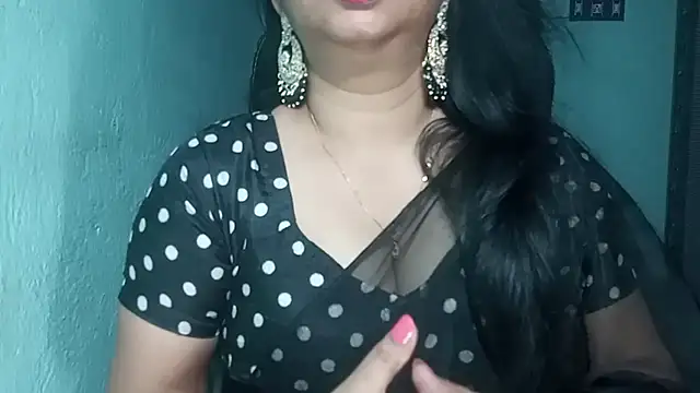 Snapshot of YourModhu chatting on May 14, 5:53 pm YourModhu online show from May 14, 5:53 pm