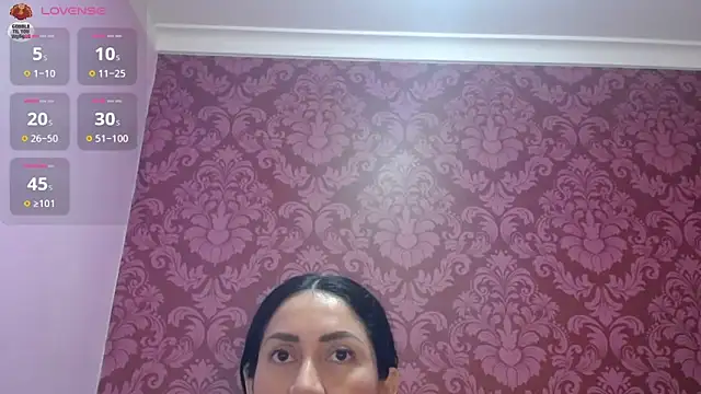 Snapshot of juliana_diaz chatting on May 22, 11:27 am juliana diaz online show from May 22, 11:27 am