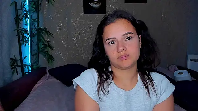 Shyfantasies online show from March 7, 10:13 am