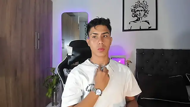 AlanNaughty online show from January 16, 11:20 pm