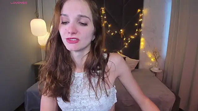 MirandaGlow online show from January 5, 8:43 am