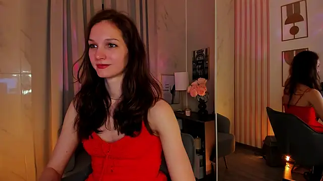 Snapshot of MirandaGlow chatting on May 16, 1:21 pm MirandaGlow online show from May 16, 1:21 pm