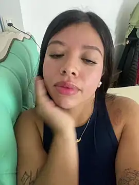 DulceAngelica online show from April 7, 1:06 am