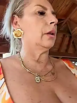 Snapshot of Lossexycacha chatting on March 7, 6:22 pm Lossexycacha online show from March 7, 6:22 pm