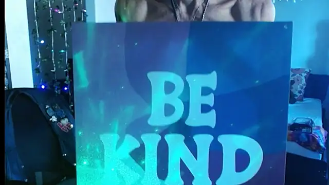 Snapshot of mycock2474u chatting on February 23, 3:18 pm mycock2474u online show from February 23, 3:18 pm