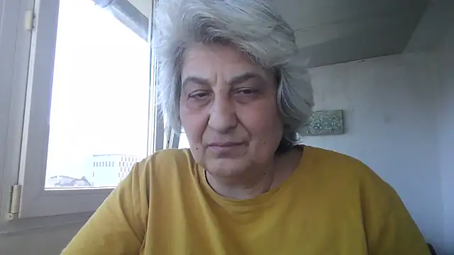 Snapshot of ExquisiteMature chatting on April 6, 10:16 am ExquisiteMature online show from April 6, 10:16 am