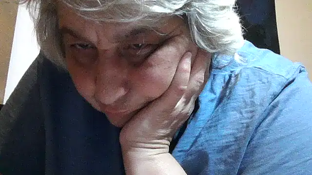 Snapshot of ExquisiteMature chatting on April 18, 7:07 pm ExquisiteMature online show from April 18, 7:07 pm