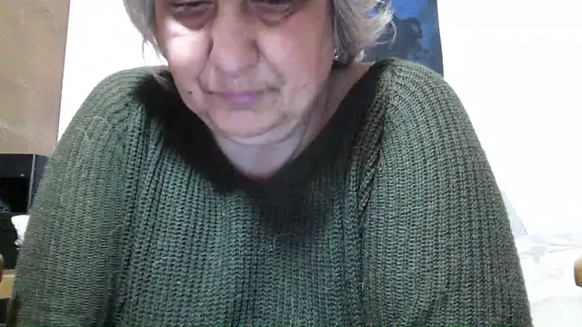Snapshot of ExquisiteMature chatting on April 26, 1:58 am ExquisiteMature online show from April 26, 1:58 am