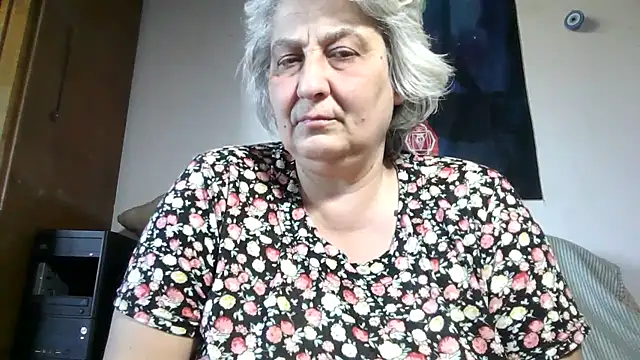 Snapshot of ExquisiteMature chatting on May 3, 3:07 pm ExquisiteMature online show from May 3, 3:07 pm