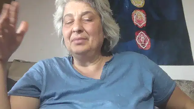 Snapshot of ExquisiteMature chatting on May 16, 10:36 am ExquisiteMature online show from May 16, 10:36 am