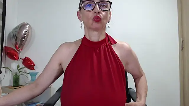 Snapshot of pattymaturex chatting on March 14, 10:16 pm pattymaturex online show from March 14, 10:16 pm