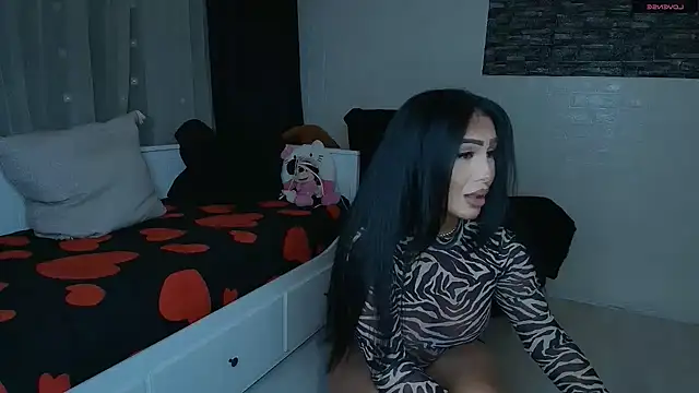 Snapshot of mistress_meryem chatting on May 28, 10:29 pm mistress meryem online show from May 28, 10:29 pm